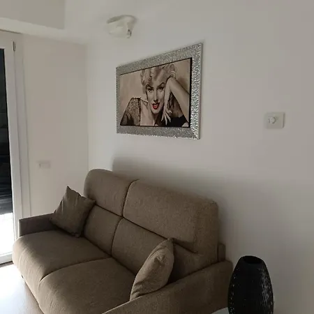 Apartament Eden House Lecco